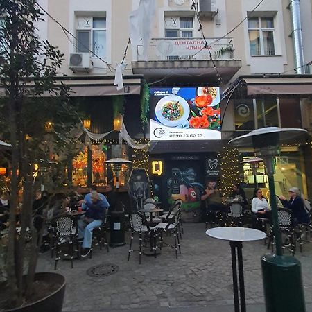 Downtown - Han Teo Suites - Center Plovdiv - Kapana Art District Bagian luar foto