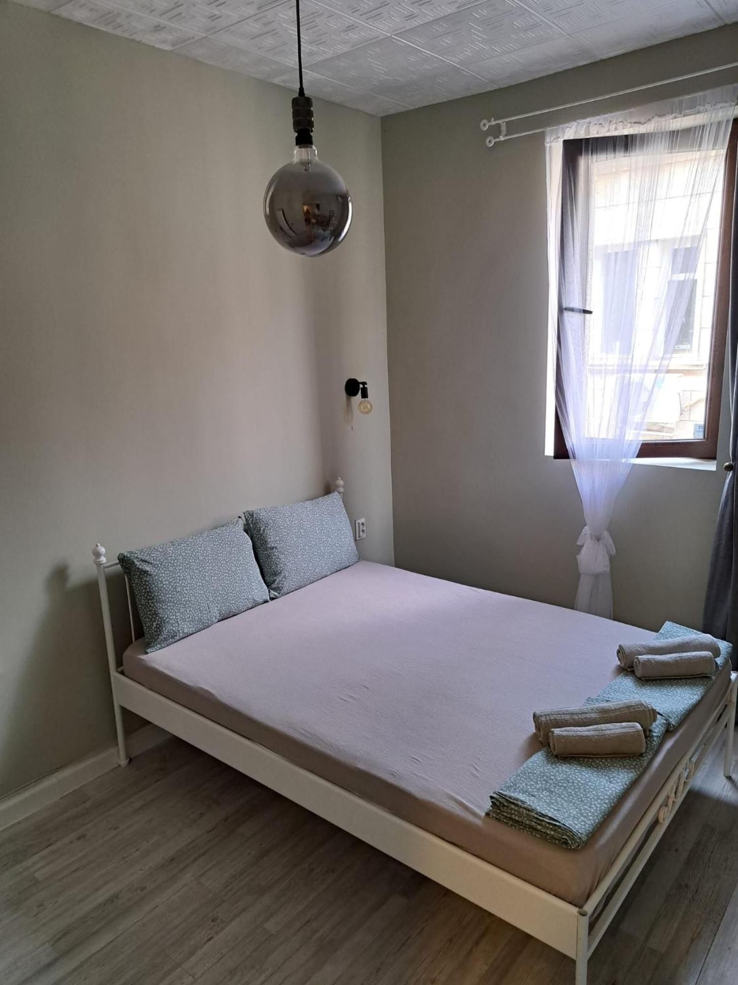 Downtown - Han Teo Suites - Center Plovdiv - Kapana Art District Bagian luar foto