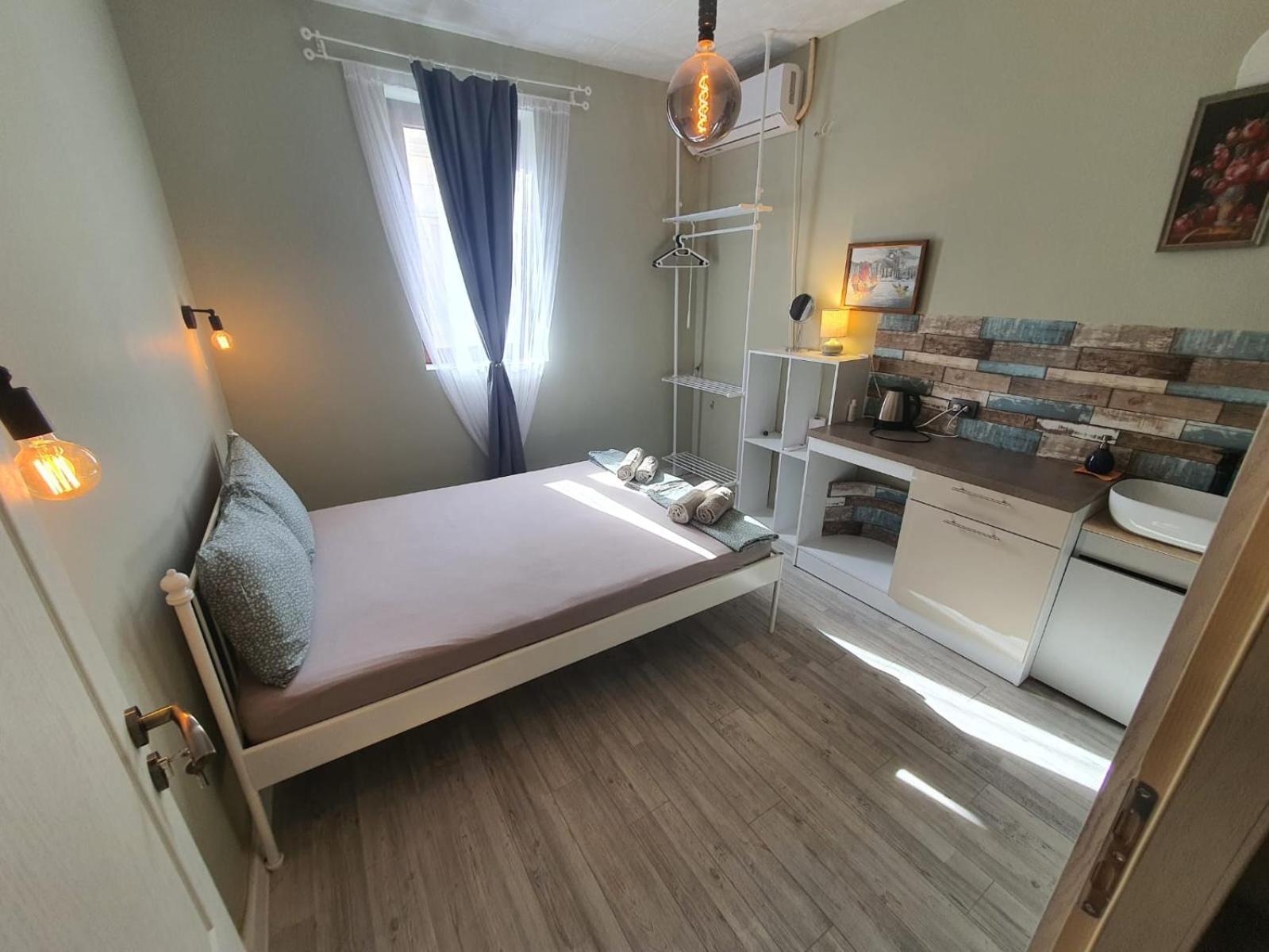 Downtown - Han Teo Suites - Center Plovdiv - Kapana Art District Bagian luar foto