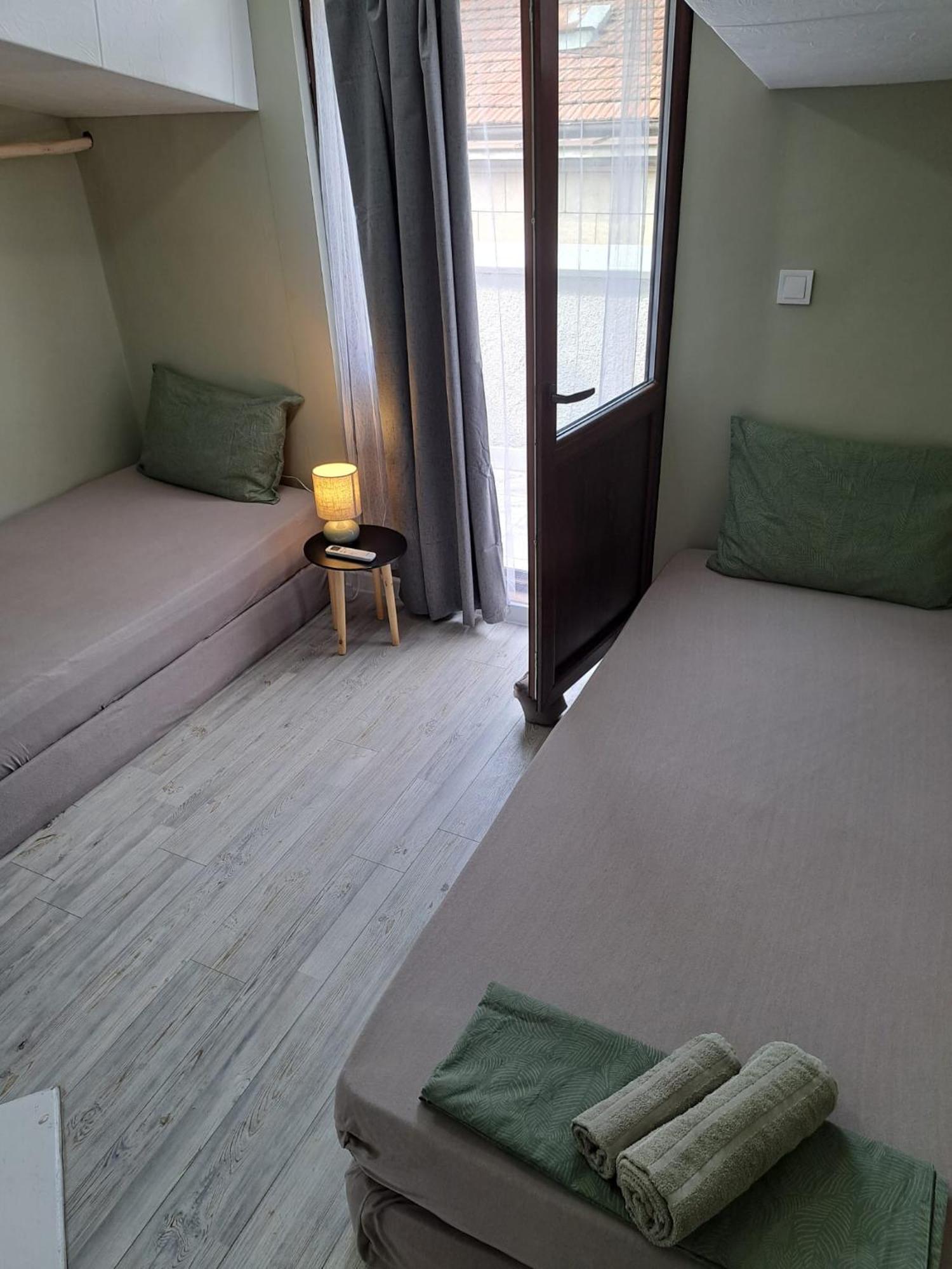 Downtown - Han Teo Suites - Center Plovdiv - Kapana Art District Bagian luar foto